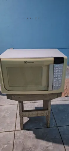 Vende-se micro-ondas