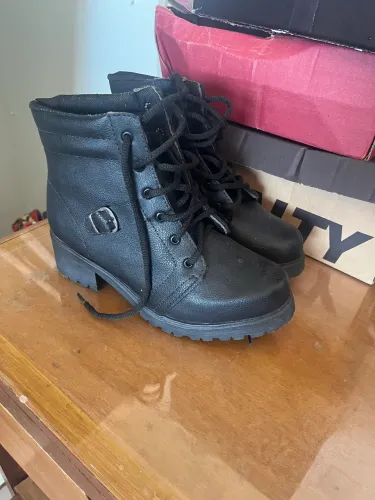 Bota feminina TAM 35