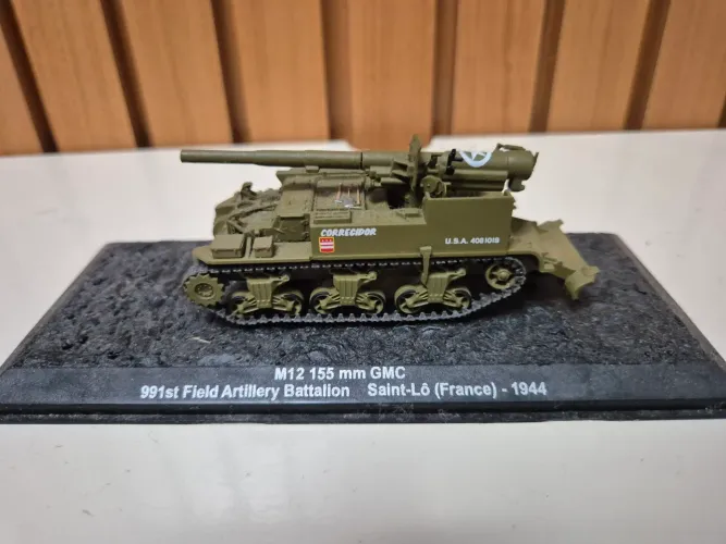 Miniatura Artilharia Autopropulsada M12 155mm GMC - Escala 1:72 (Militar/WWII)