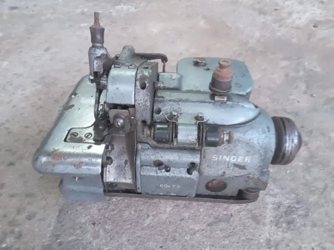 Excelente máquina overlocker