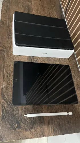 iPad 9ª Geração + Apple Pencil 1ª Geração 