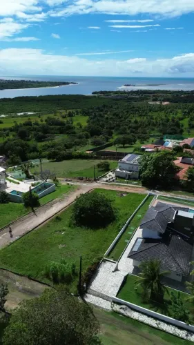Terreno de frente para o mar (coroa do avião e Itamaracá) condomínio fechado