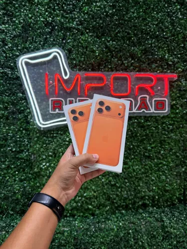 iPhone 17 Pro Max 256Gb Laranja/Branco/Azul