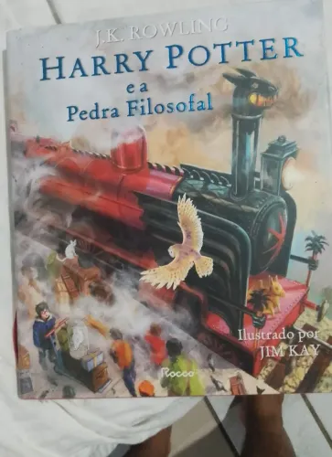 Harry Potter - Pedra Filosofal - Versão ilustrada