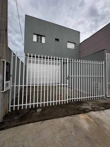 Galpão Comercial a Venda Zona Oeste com 2 Edículas