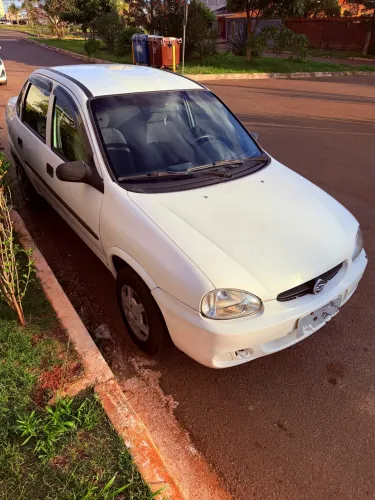 Chevrolet Corsa Sedan 1.0 MPFI 8V 71cv 4P 2004
