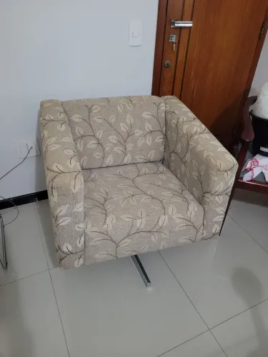 Poltrona giratória 