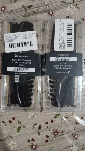 2 pentes de Memória Ram Rise mode 8GB 3200mhz - Só pessoalmente, não entrego pela OLX.