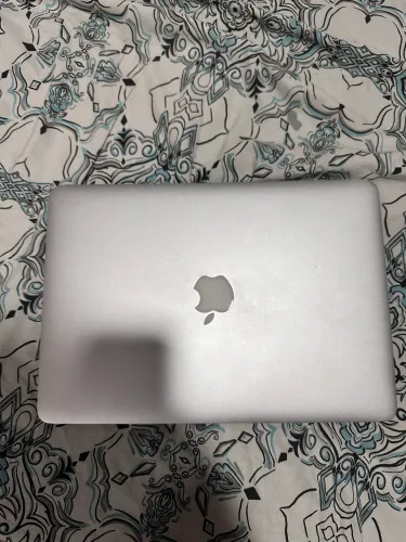 Macbook air 13? 2012