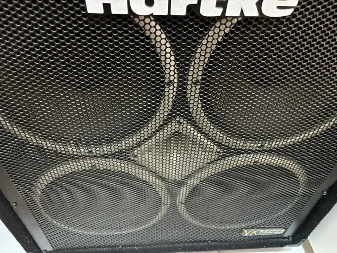 Amplificador para baixo