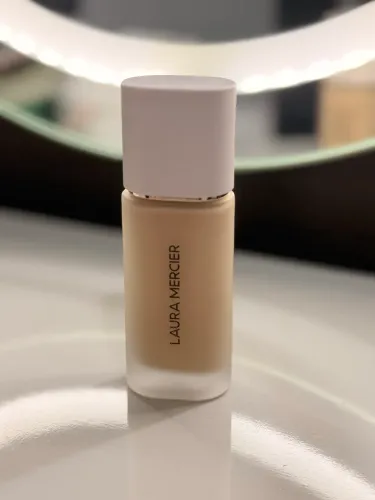 Base Laura Mercier Real Flawless 2N1