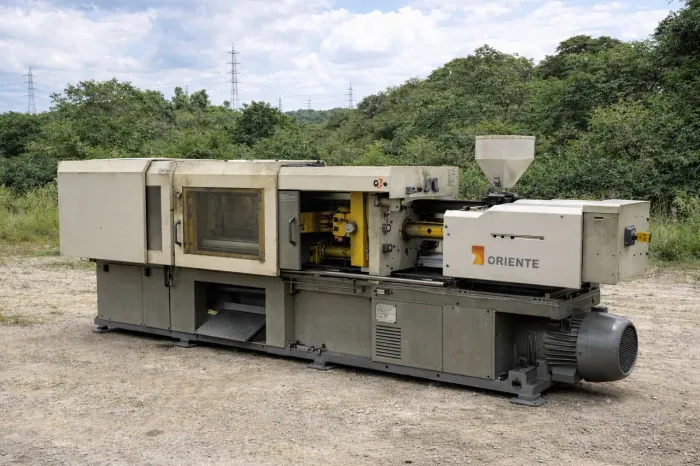 Máquina injetora industrial 