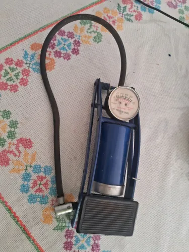 Bomba de encher pneu 