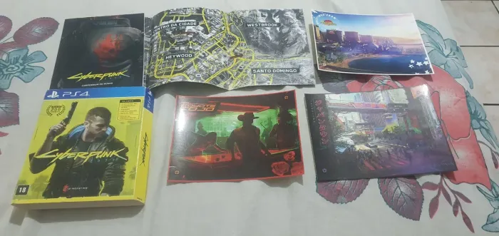 O JOGO MAIS COMENTADO PS4 CYBERPUNK COM CARTÃO MAPA JOGO ADESIVO COMPLETO 