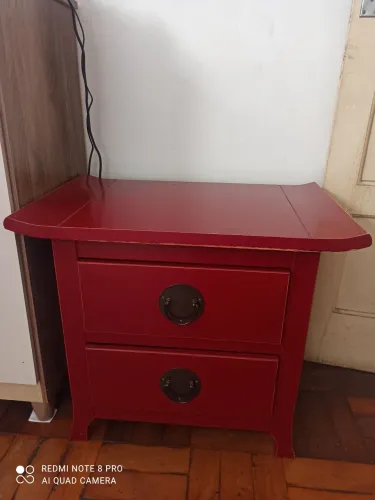 Mesa de cabeceira