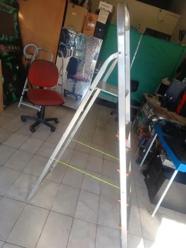 escada de aluminio 5 degraus 