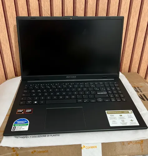 Notebook Asus Vivobook Go 15 - Novo ( aceito oferta)