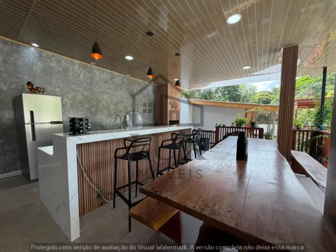 Chácara no Iranduba / 800m² / 3 suítes / Mobiliado / piscina / área gourmet / aquário com
