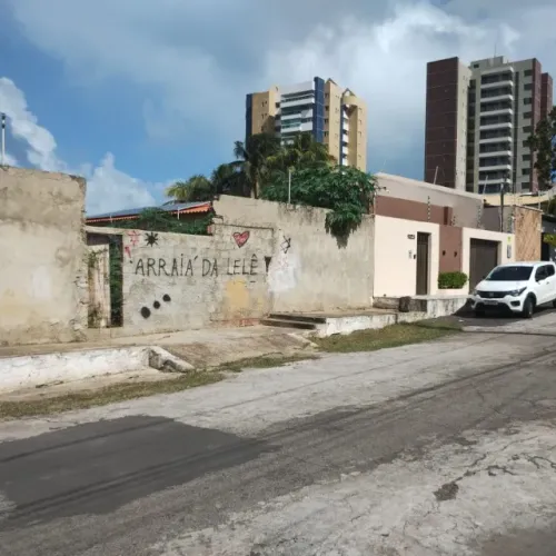 Terreno 525m² no Bairro Atalaia