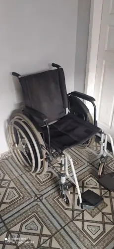 Cadeiras de rodas grande 