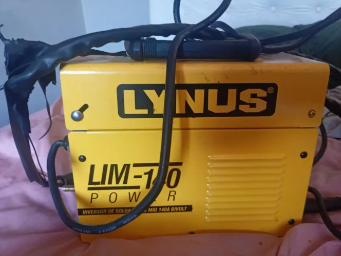 Máquina de solda lynus 140