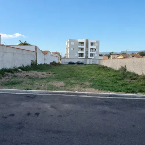 TERRENO COMERCIAL E RESIDENCIAL À VENDA PRÓXIMO AO CENTRO DE LORENA-SP