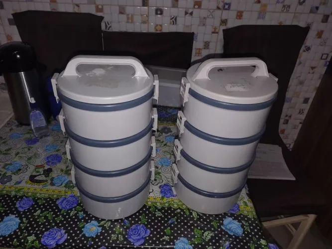 Marmitas 4 divisórias