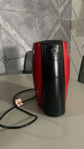 Cafeteira Espresso TRES 3 Corações LOV Automática - Vermelha - 220V