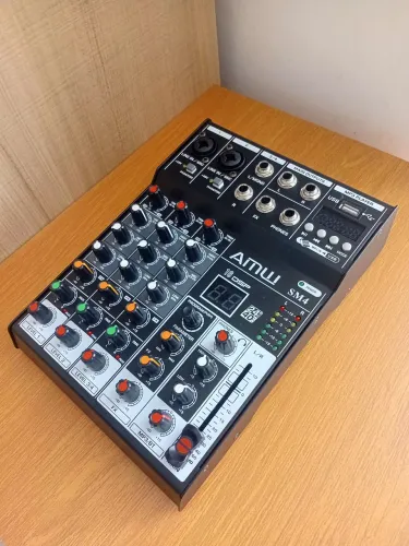 Mesa de som amw