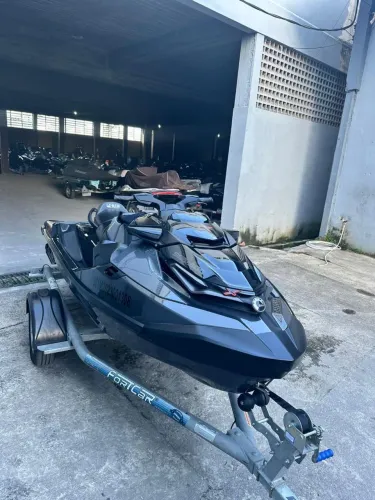 Jet triplo Black 300cv  RTX 300 RS 