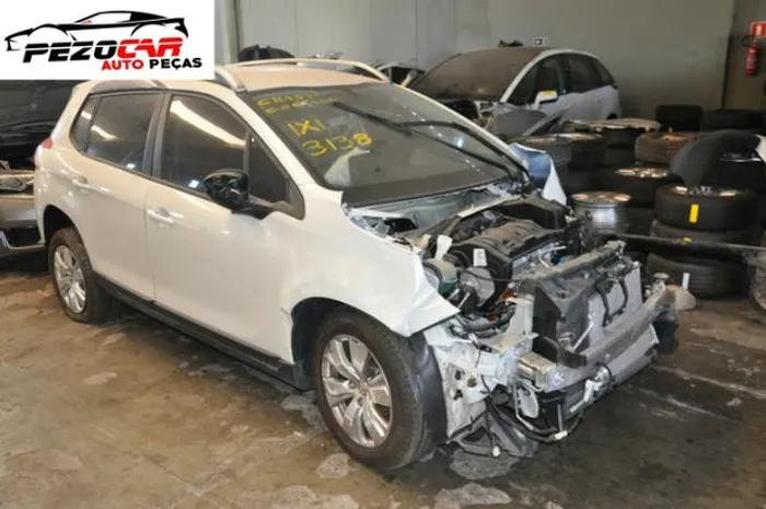 Sucata Peugeot 2008, para retirada de peças