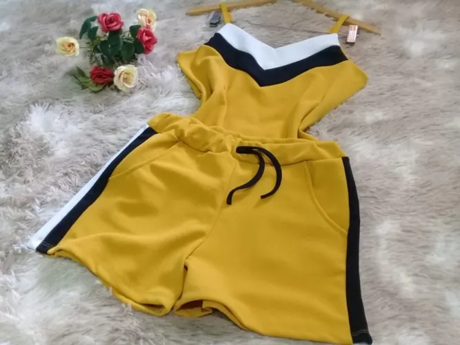 Conjunto short e blusa G