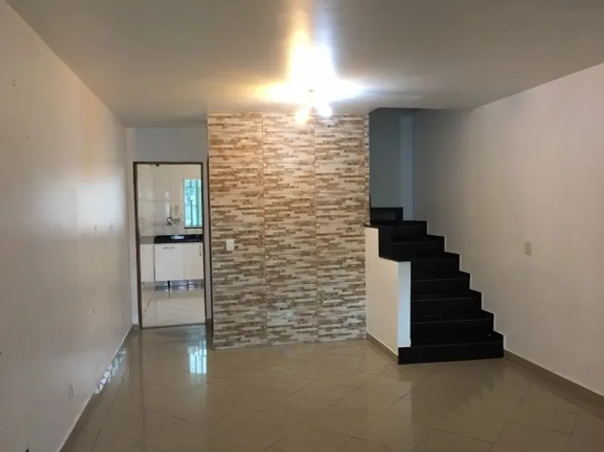 Sobrado 2 Dorm 2 Suites (próximo metro parada inglesa)