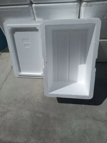Caixas de isopor 80 e 120 litros 