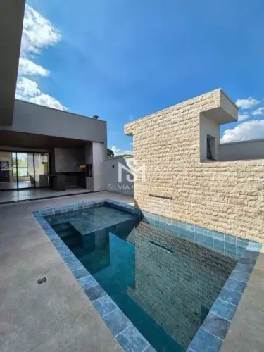 Condomínio Villa Sapezal Indaiatuba/SP - Casa térrea com 03 suítes, escritório e piscina n