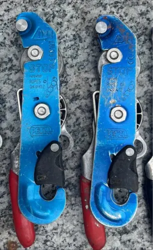 DESCENSOR STOP PETZL