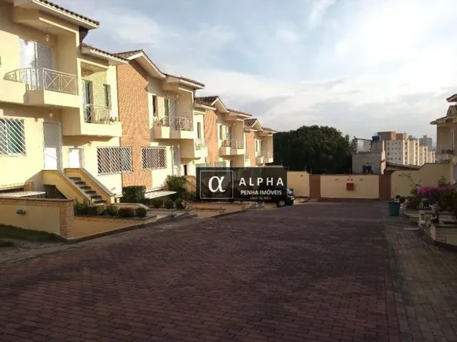 Casa para vender em condomínio fechado