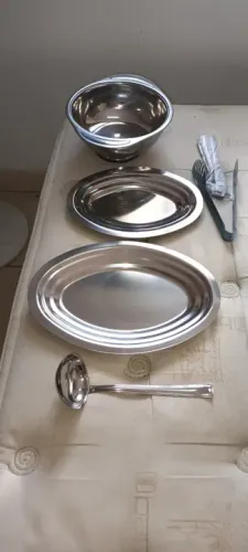 Conjunto Tigela e Saladeira de inox. 14 Peças.