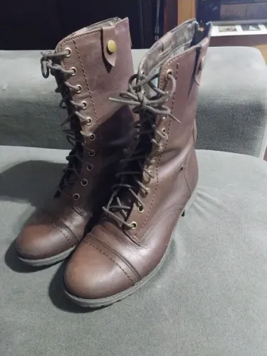 Bota Cravo e Canela