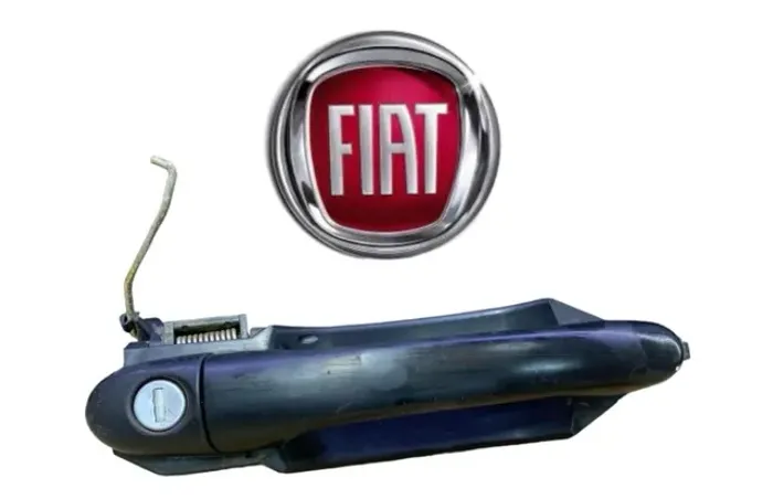 Maçaneta externa Dianteira Dir Fiat Palio Siena Strada 2004
