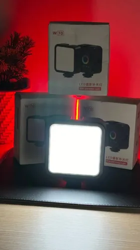 Led Iluminador Rgb Portatil W70 P/ Fotos E Videos