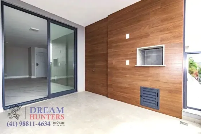 Apartamento NOVO e semi-MOBILIADO, 3 Quartos (1 sendo Suíte + 2 demi), 2 Vagas, no Bairro