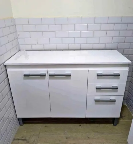 Balcão de Cozinha 3 Portas 2 Gavetas