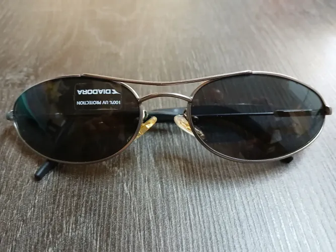 Óculos de Sol Diadora