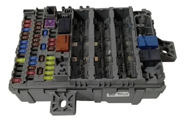Caixa De Fusíveis Civic 2.0 2012 - 2016 / Tt4m010