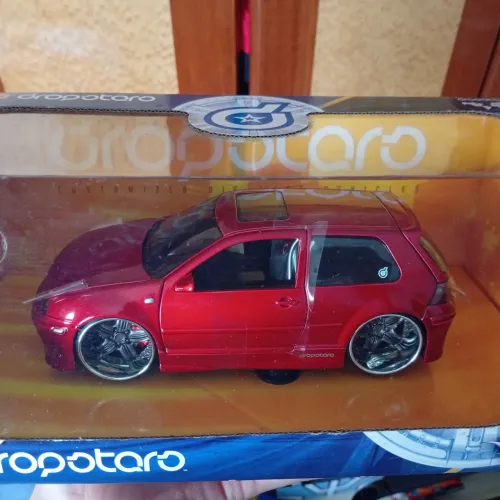 HOT WHEELS VW GOLF G3 DROPSTARS 1:24