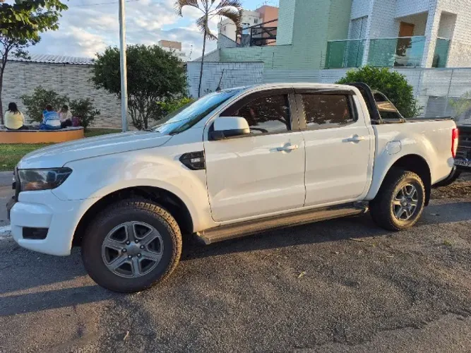 Ford Ranger XLS 2.2 4X2 CD Diesel Aut. 2019