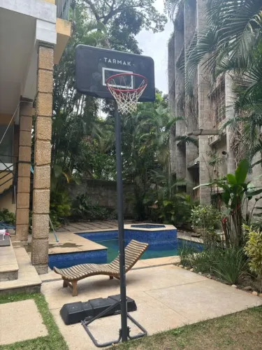 Cesta de basquete móvel 