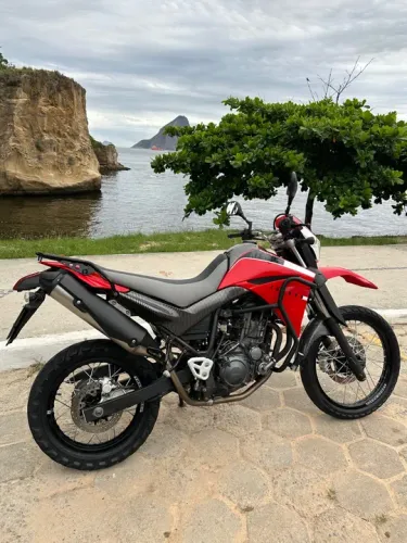 Vendo/Troco Yamaha XT660R 2014 - A 660 MAIS BONITA DO BRASIL