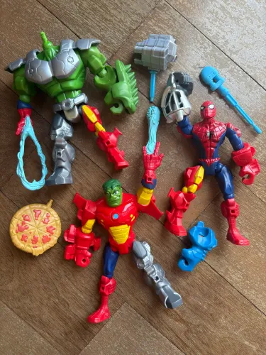 Marvel Super Hero Mashers - Original Hasbro / 3 Bonecos de Ação + Acessórios